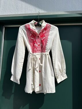 vintage 60’s Lazy U  Ivory Tunic with Bright Red Floral Embroidery